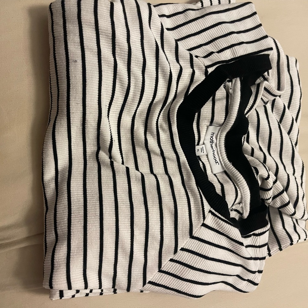 Motherhood Classic Striped Tee in Black and White